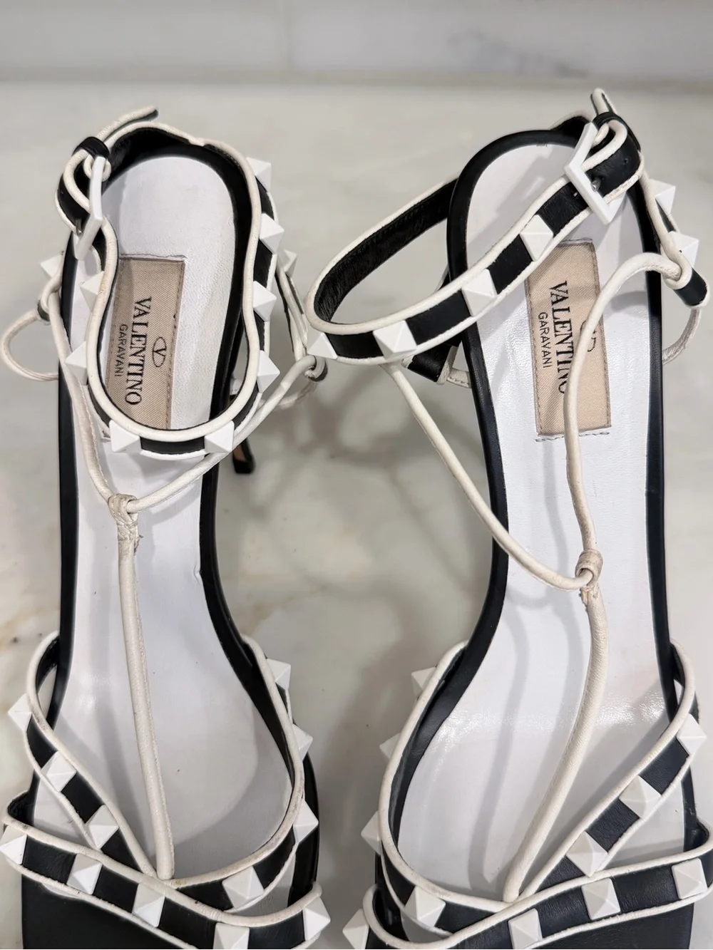 Valentino Rockstud Accents Leather T-Strap Sandals